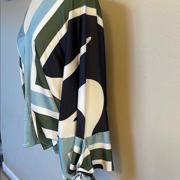 Fashion Nova Blue Graphic Blouse with Tie Front - Picture 4 of 4